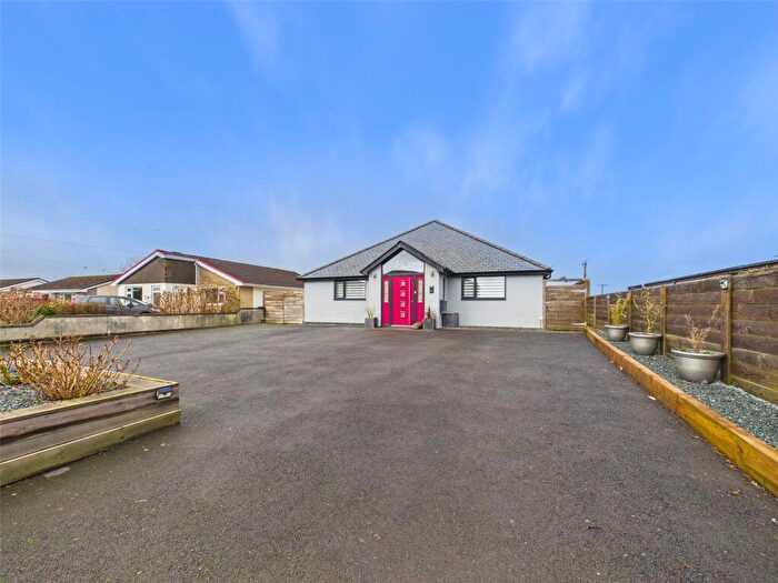 4 Bedroom Bungalow For Sale In Derriton Road, Pyworthy, Holsworthy, EX22