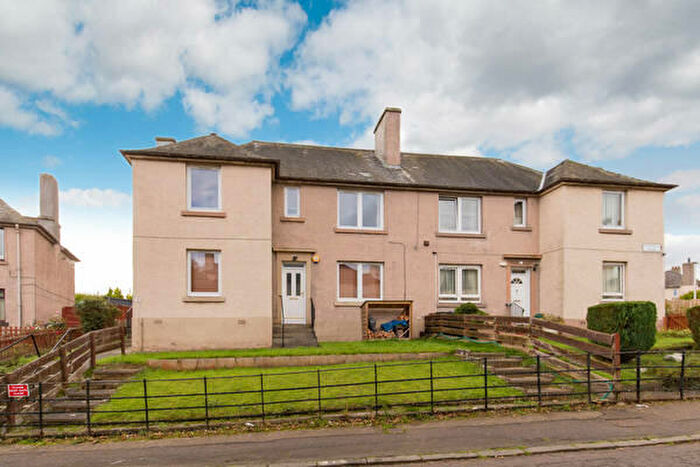2 Bedroom Flat To Rent In Loganlea Road, Craigentinny, Edinburgh, EH7