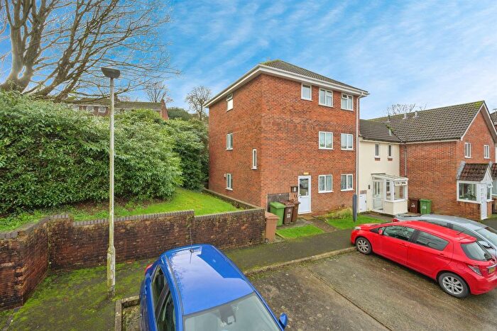 2 Bedroom Flat For Sale In Tory Brook Court, Plymouth, PL7