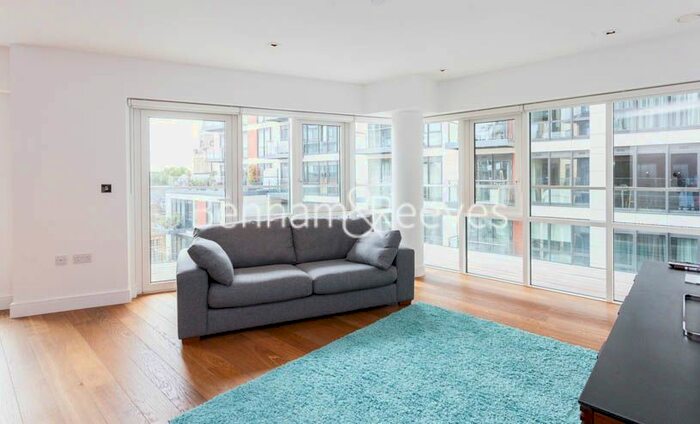 2 Bedroom Flat To Rent In Longfield Avenue, Ealing, W5