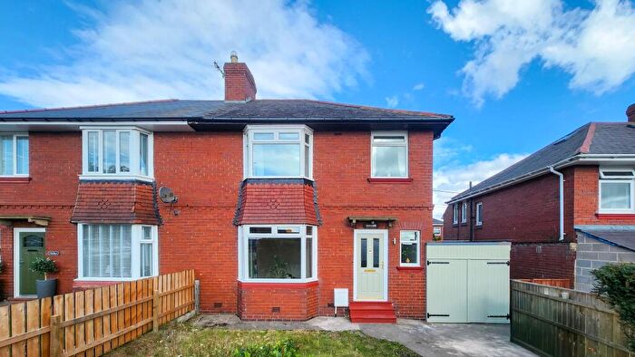 3 Bedroom Semi-Detached House For Sale In Delves Lane, Consett, DH8