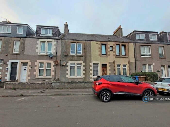 1 Bedroom Flat To Rent In Taylor Street, Methil, Leven, KY8
