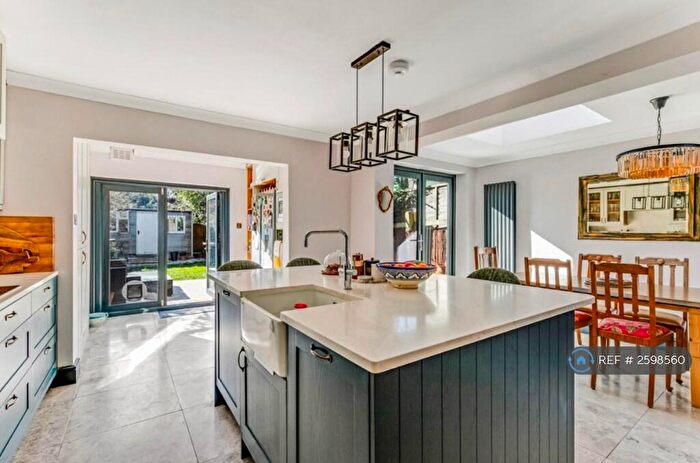 4 Bedroom Terraced House To Rent In Claremont Road, Highgate, N6