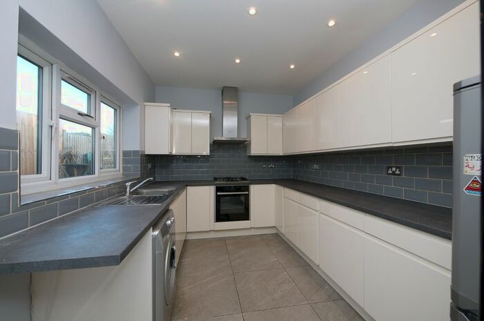 4 Bedroom Terraced House To Rent In Grove Green Road, London, Greater London, E11