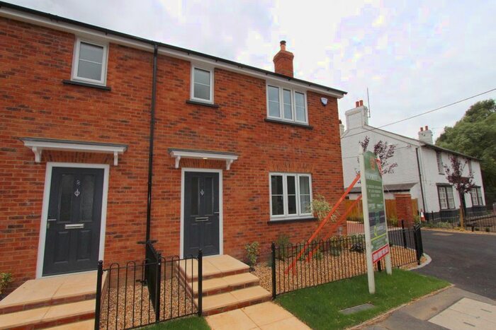 2 Bedroom Property To Rent In Kessler Close, Stoke Hammond, Milton Keynes, MK17