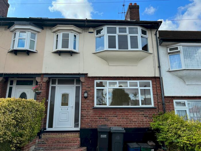 3 Bedroom Terraced House To Rent In Sunny Nook Gardens, South Croydon, CR2