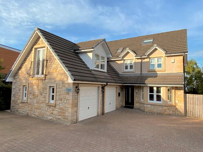 5 Bedroom Detached House For Sale In Glen Road, Torwood, FK5