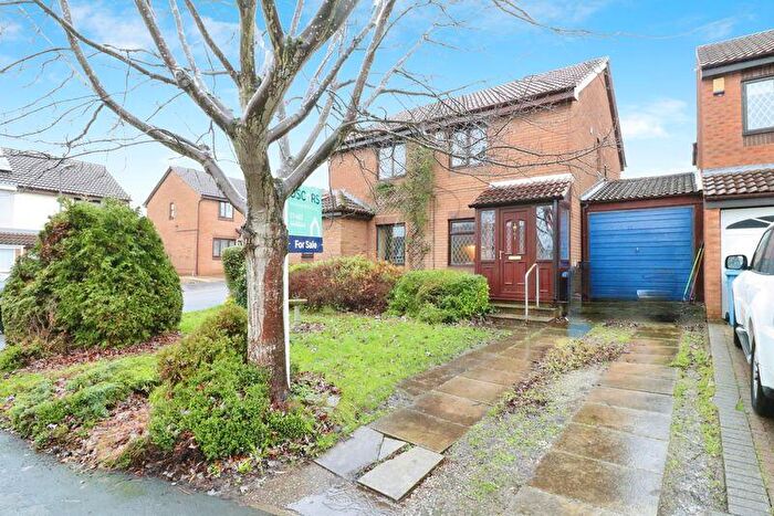 2 Bedroom Semi-Detached House For Sale In Fossdale Close, Sutton, HU8