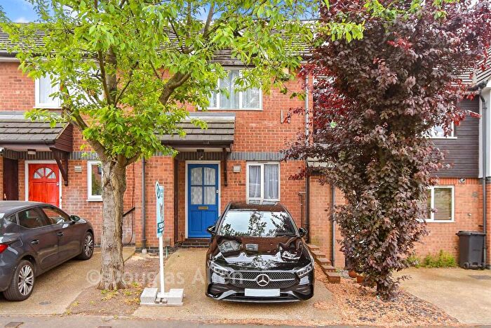 2 Bedroom Terraced House For Sale In Wisteria Close, Ilford, Essex, IG1