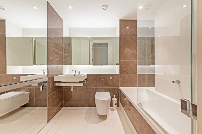 1 Bedroom Flat To Rent In Baltimore Wharf, Canary Wharf, London, E14