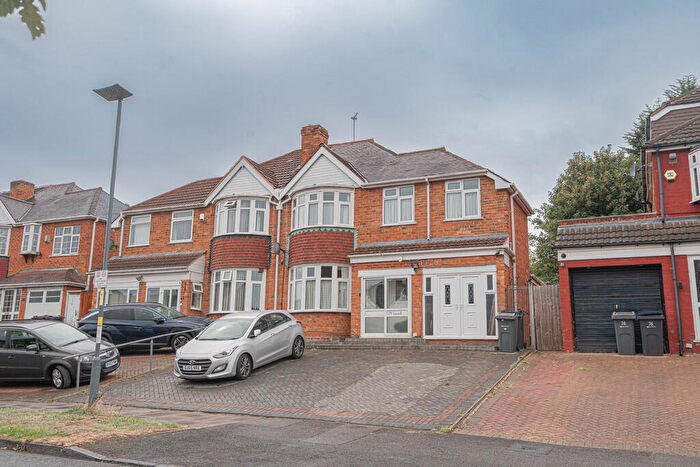 3 Bedroom Semi-Detached House For Sale In Leopold Avenue, Handsworth Wood, B20
