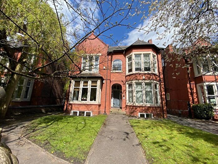 1 Bedroom Duplex For Sale In Barlow Moor Road, Didsbury, M20