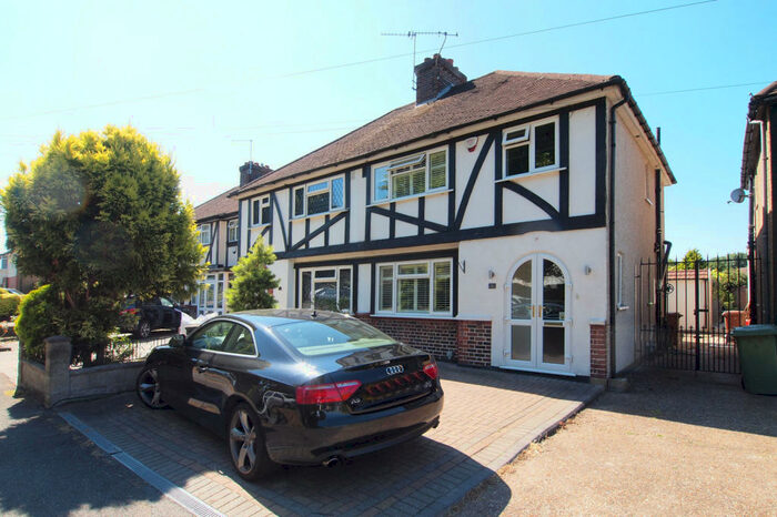 3 Bedroom Semi-Detached House To Rent In Elm Way, Ewell, KT19