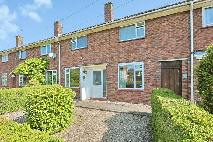 3 Bedroom Terraced House For Sale In Watling Road, Norwich, NR7