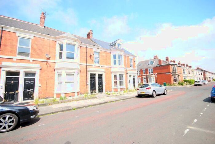 2 Bedroom Property To Rent In Bayswater Road, NE2