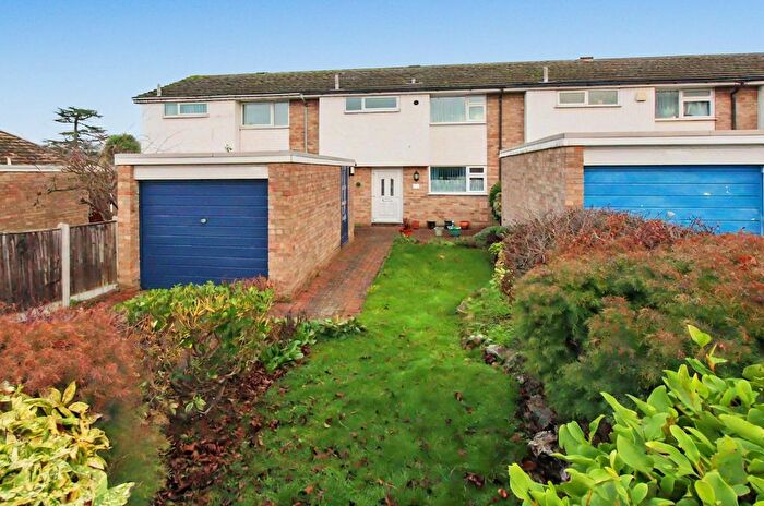 3 Bedroom Terraced House For Sale In The Glade, Shirley, CR0