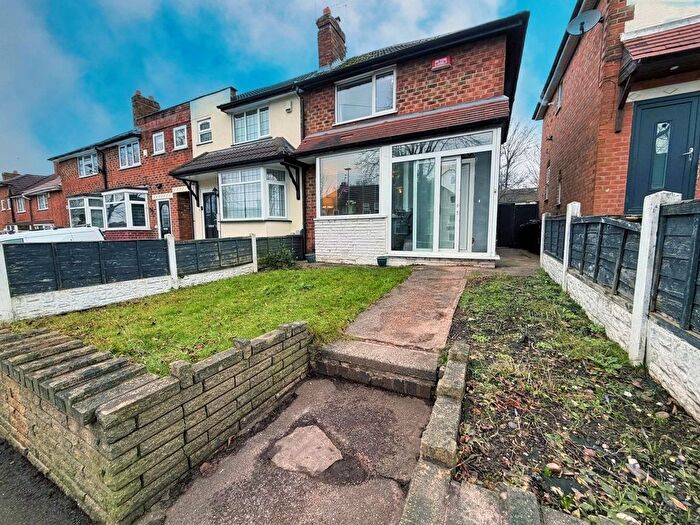 2 Bedroom End Terrace House For Sale In Birkenshaw Road, Birmingham, B44