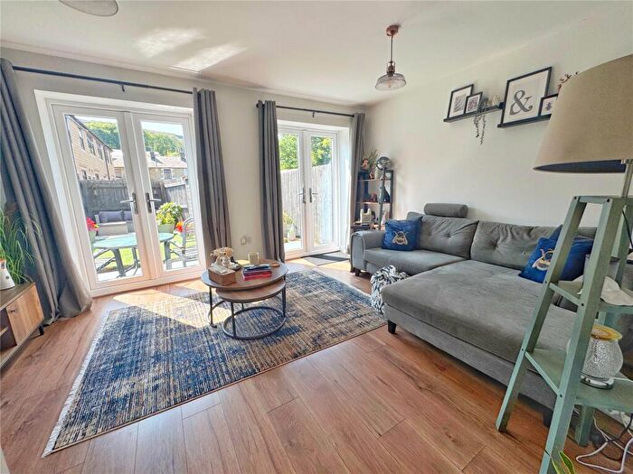 3 Bedroom Semi Detached House For Sale In Bridgewood Close, Rawtenstall, Rossendale, BB4