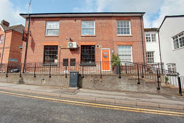 1 Bedroom Maisonette To Rent In Frogmore Street, Tring, HP23