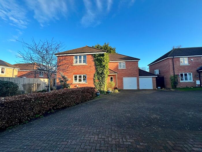 4 Bedroom Detached House For Sale In Haynes Close, Faringdon, Oxfordshire, SN7