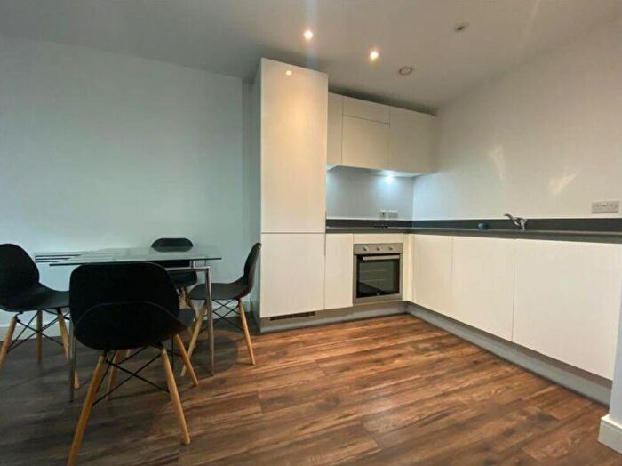 1 Bedroom Flat To Rent In Broad Street, Birmingham, West Midlands, B15