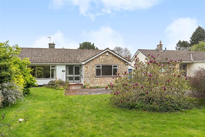 3 Bedroom Detached Bungalow For Sale In Rushgrove Gardens, Bishop Sutton, Bristol, BS39