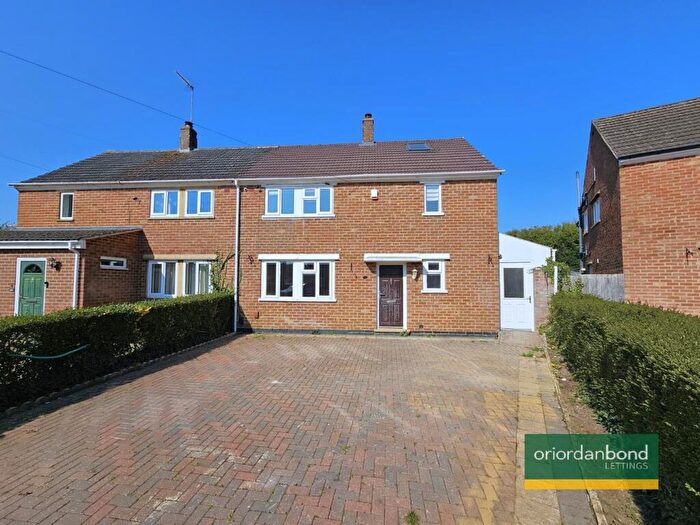 5 Bedroom Semi-Detached House To Rent In St Peters Gardens, Weston Favell, Northampton, NN3