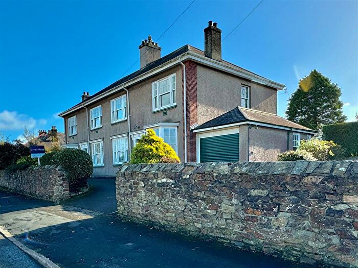 4 Bedroom Semi-Detached House For Sale In Elburton Road, Elburton, Plymouth, PL9