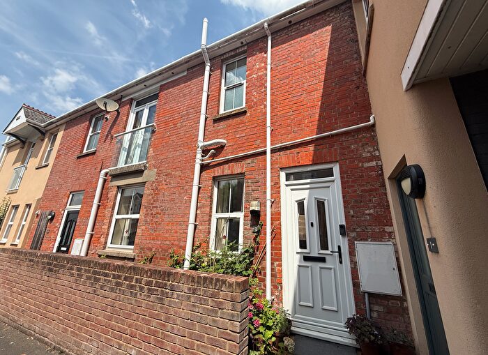 2 Bedroom Property To Rent In Bakehouse Mews, Yeovil, BA20