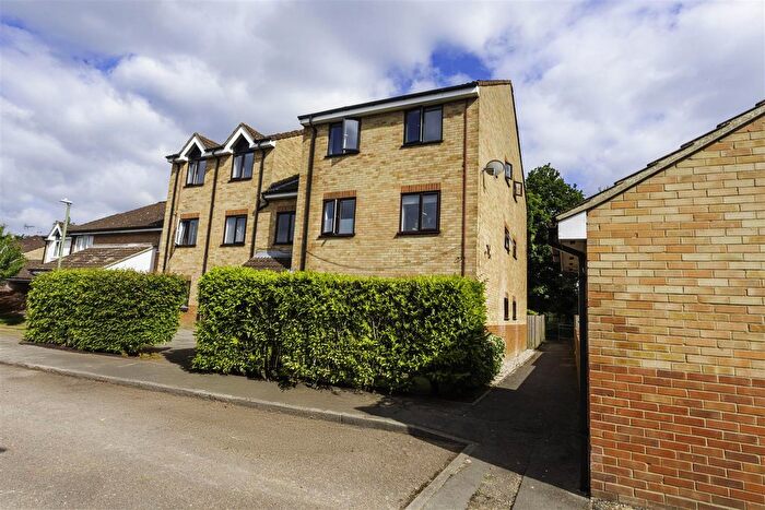 1 Bedroom Flat For Sale In Markwell Wood, Harlow, CM19