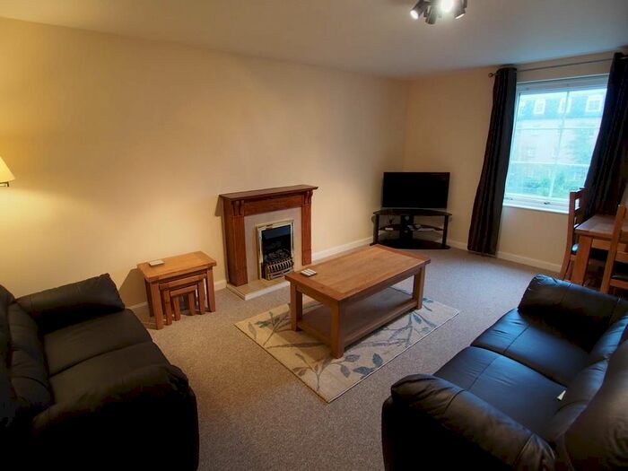 2 Bedroom Flat To Rent In Fonthill Avenue, Aberdeen, AB11