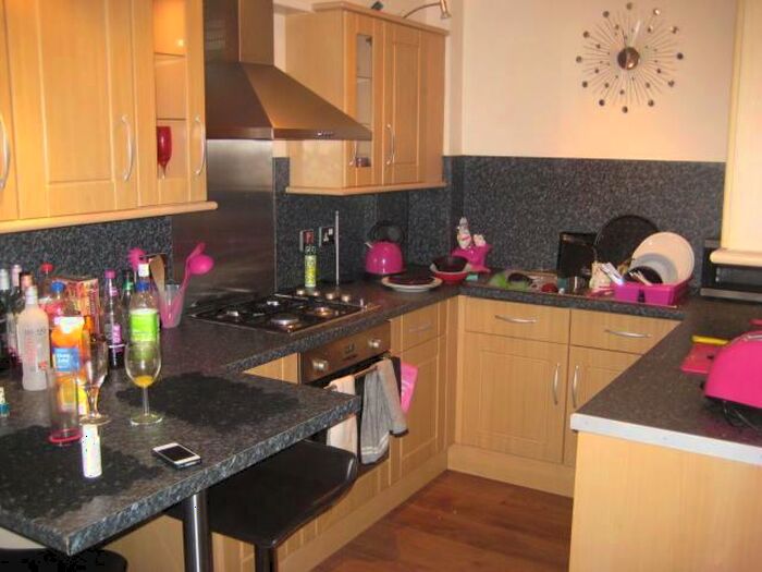 2 Bedroom Flat To Rent In A Devon Road, LS2