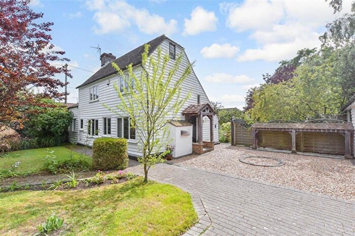 4 Bedroom Detached House For Sale In Ashford Road, Ivychurch, Romney Marsh, Kent, TN29