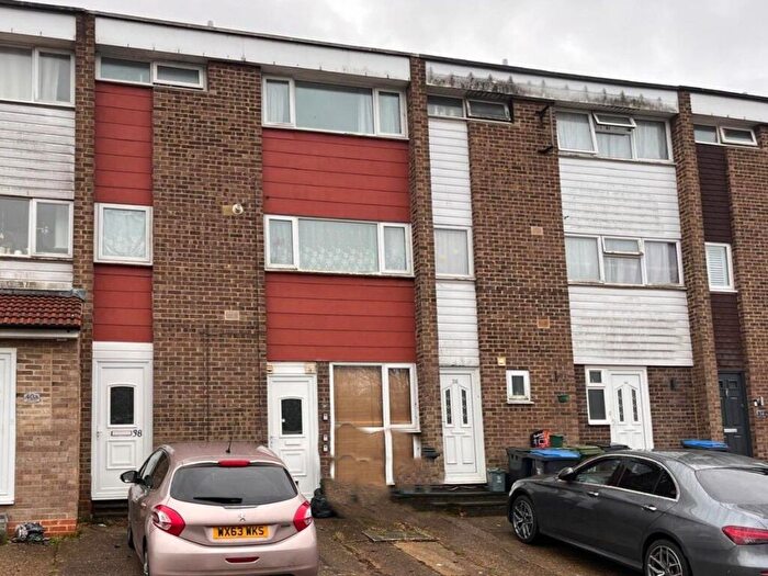 1 Bedroom Flat For Sale In Wharfedale, Hemel Hempstead, HP2