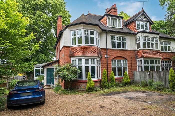 2 Bedroom Flat To Rent In Upper Park Road, Camberley, GU15