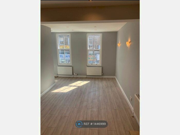 2 Bedroom Flat To Rent In Islington, London, N1