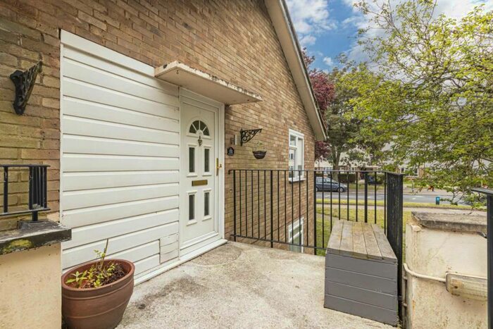 2 Bedroom Apartment To Rent In Boxted Road, Hemel Hempstead, HP1