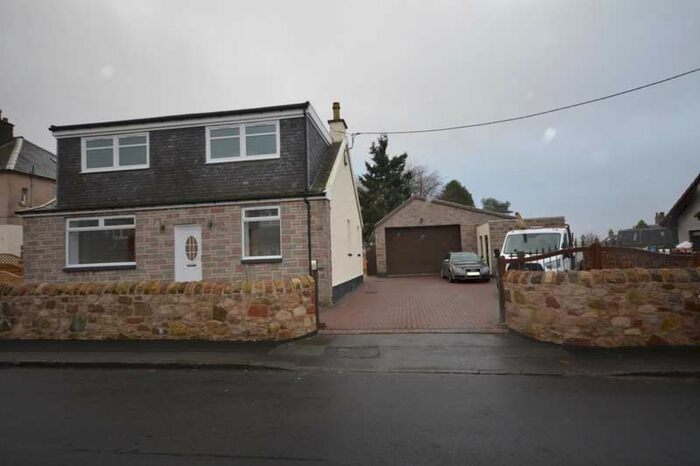 4 Bedroom Detached Bungalow To Rent In Drove Loan, Denny, Stirlingshire, FK6