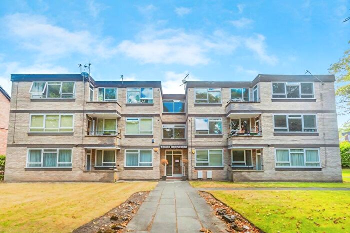 2 Bedroom Apartment To Rent In Palatine Road, Manchester, M20