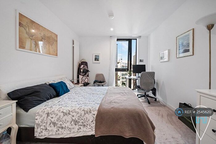 1 Bedroom Flat To Rent In Pinnacle House, London, E16