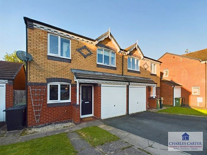 3 Bedroom Semi-Detached House To Rent In Beautifully Presented Three Bedroom Semi-Detached House, Warndon Villages, Worcester, WR4