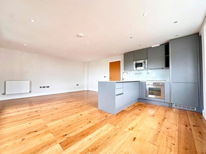 2 Bedroom Apartment To Rent In Tempus, Clifton, BS8