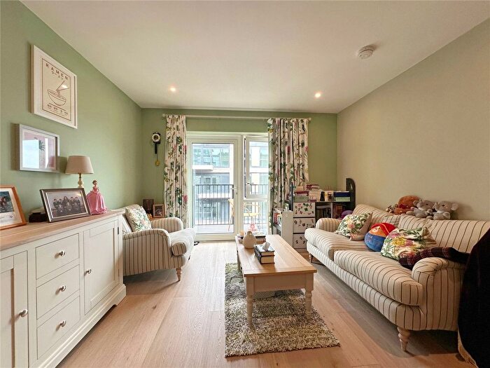 2 Bedroom Flat To Rent In Westwood Building, Lockgate Road, London, SW6