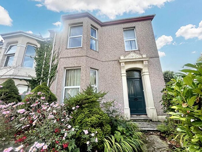 6 Bedroom House To Rent In Greenbank Avenue, Plymouth, PL4
