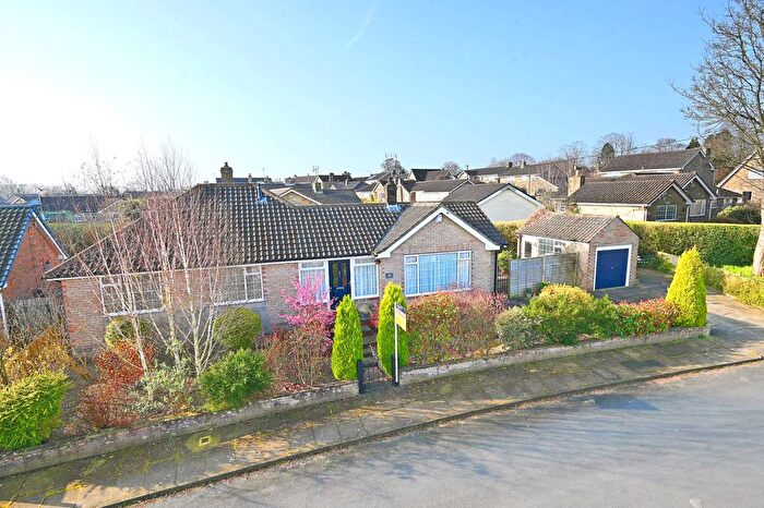 3 Bedroom Detached Bungalow For Sale In Rossett Holt Drive, Harrogate, HG2