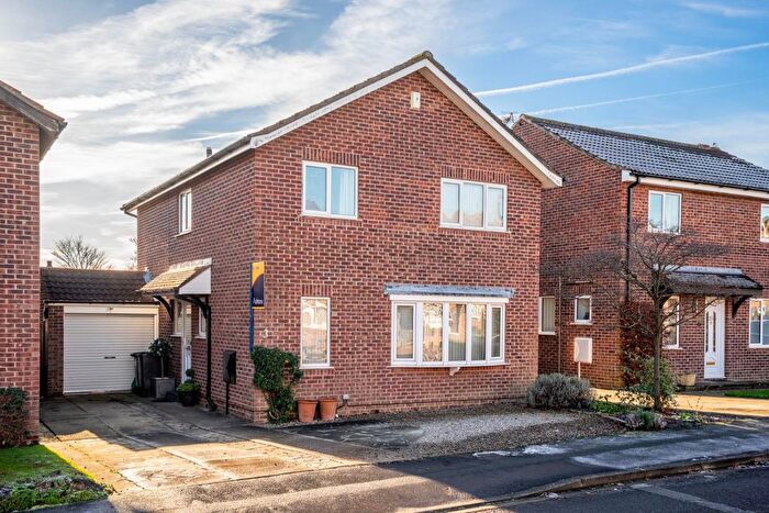 4 Bedroom Detached House For Sale In Wilstrop Farm Road, Copmanthorpe, York, YO23