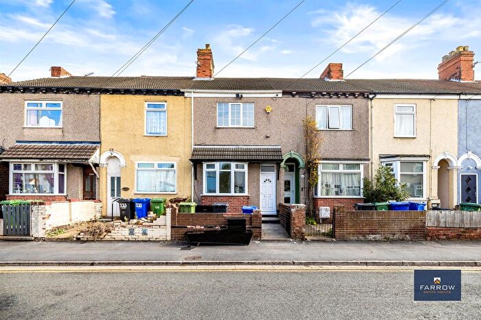 4 Bedroom Terraced House To Rent In Convamore Road, Grimsby, DN32