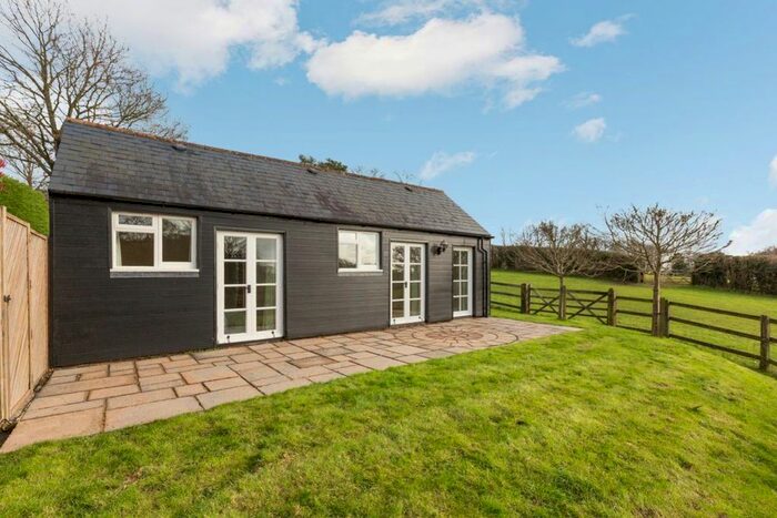 1 Bedroom Bungalow To Rent In Pootings Road, Crockham Hill, Edenbridge, TN8