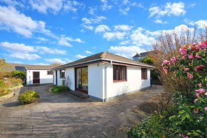 2 Bedroom Detached Bungalow For Sale In Paradise Road, Boscastle, Cornwall, PL35