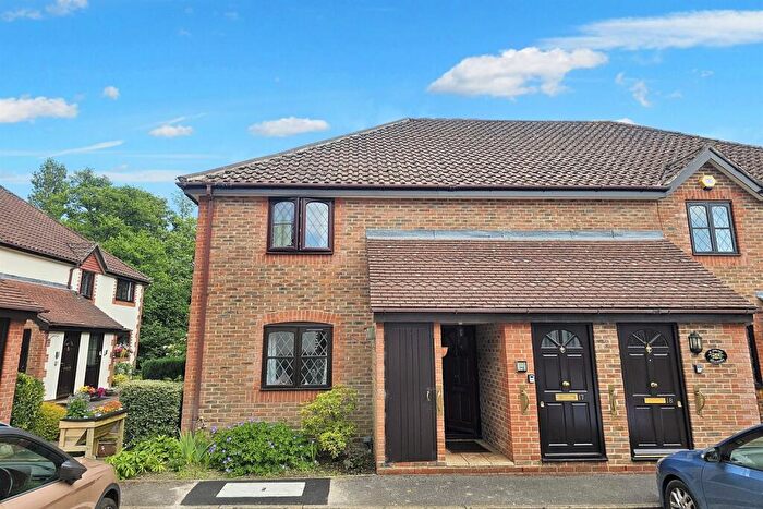 2 Bedroom Retirement Property To Rent In Spring Meadows, Midhurst, GU29